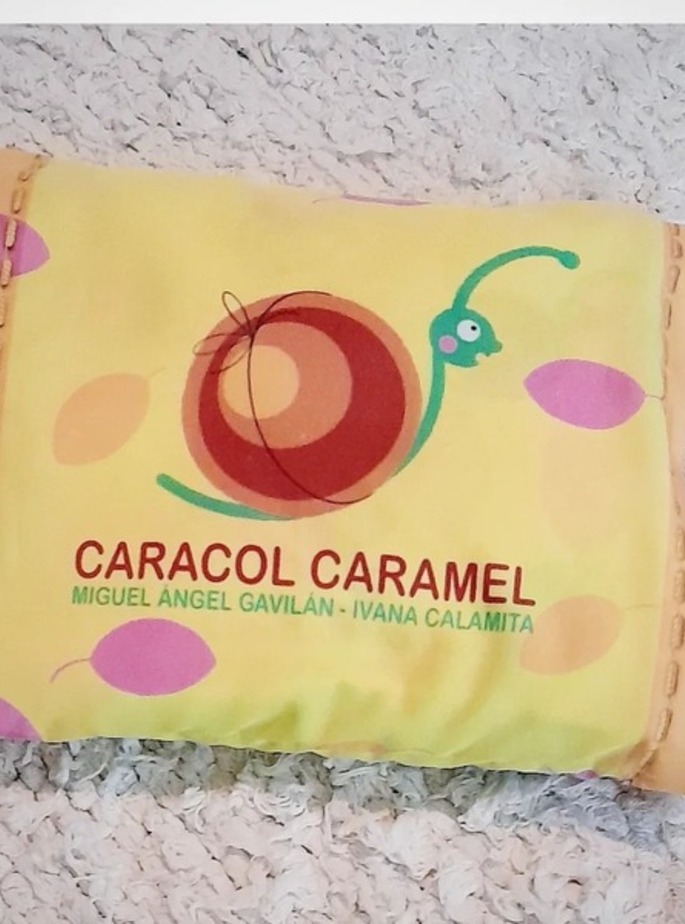 Caracol Caramel - Libro almohada